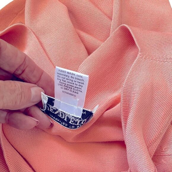 PENDLETON Woman's Knit Pullover Top Size S Silk Blend Peach Tie Collar - Picture 14 of 15